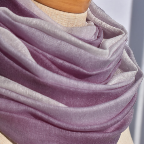 新生地「色が変化する麴塵染」シルク100%ストール ストール 鞆屋