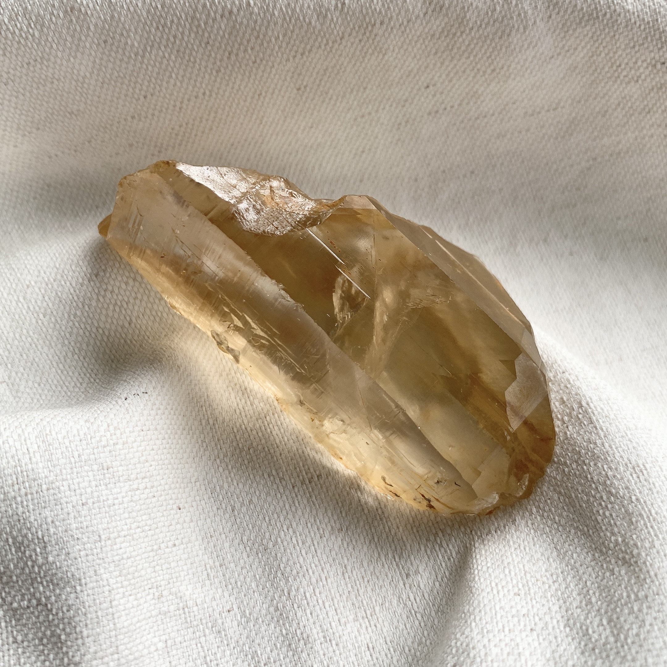 【 値下げ！】ゴールデンヒーラー 原石