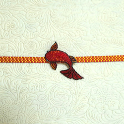 にしきごい(銀鱗紅鯉)ブローチ ＊オートクチュールビーズ刺繍 5枚目の画像