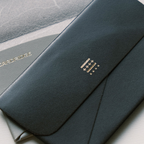 極小極薄レザーケース「MUZOSA CARDRIDGE」ブラック ◇本革、日本製