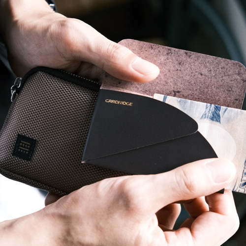 極小極薄レザーケース「MUZOSA CARDRIDGE」クロームイエロー ◇本革