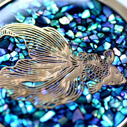 螺钿細工　置物 螺鈿細工風レジン／コンパクトミラー 隨身鏡 ma-mo 的作品 14450831