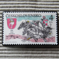 チェコスロバキア　切手ブローチ8192 1枚目の画像