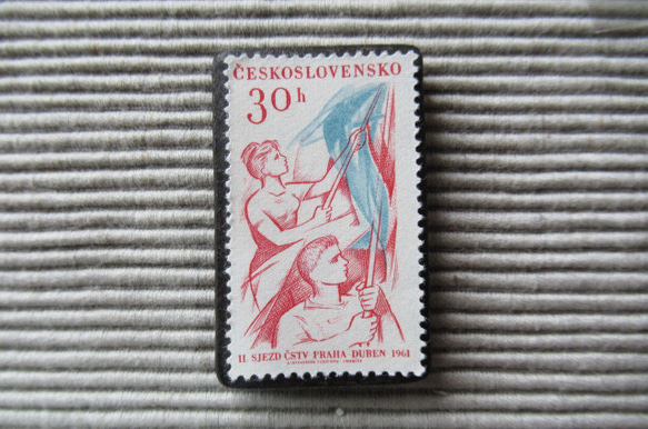 チェコスロバキア　切手ブローチ8197 1枚目の画像