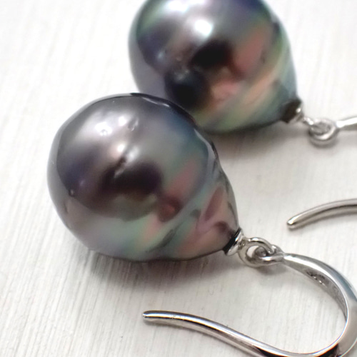 プラチナ 南洋バロック黒真珠 フックピアス ピアス（フック