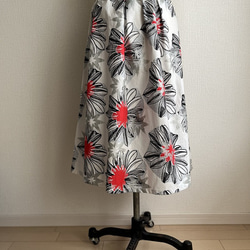 WOODIN コットン タックギャザースカート アフリカンプリント 4枚目の画像