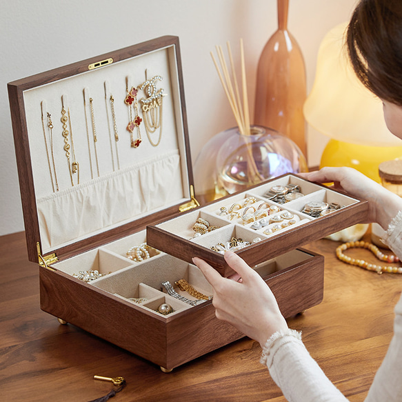 アクセサリーケース木製鍵付き