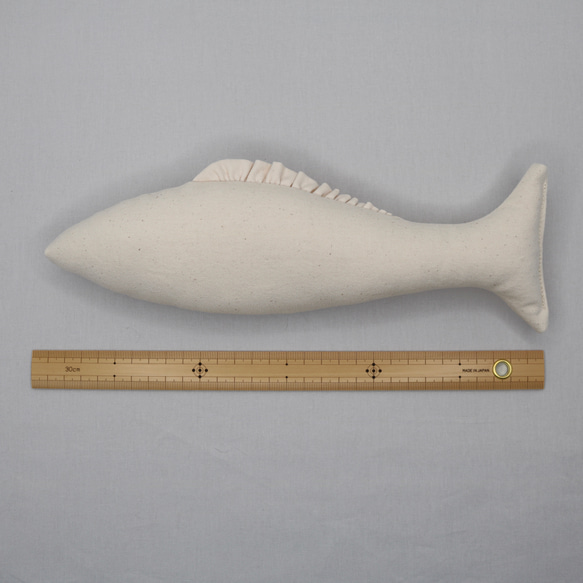 洗えるけりぐるみ　おさかな(サックスブルードット柄)  猫のおもちゃ　魚型キッカー　けりけり　丈夫な帆布製　CA52 7枚目の画像