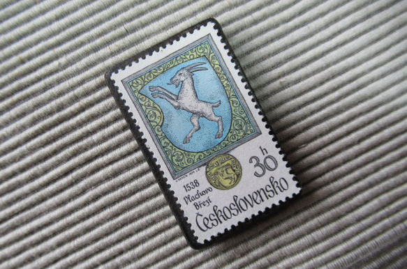 チェコスロバキア　切手ブローチ8206 2枚目の画像