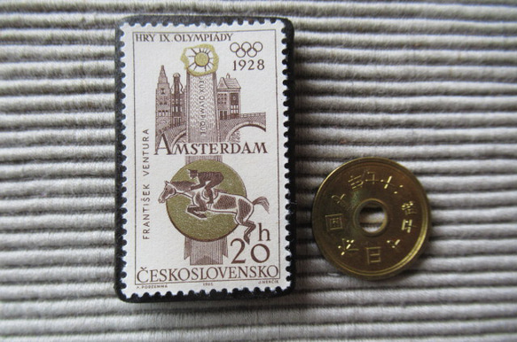 チェコスロバキア　切手ブローチ8209 3枚目の画像