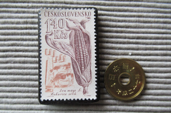 チェコスロバキア　切手ブローチ8212 3枚目の画像