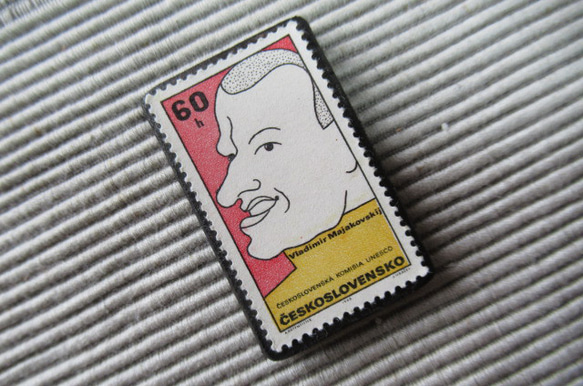 チェコスロバキア　切手ブローチ8219 2枚目の画像