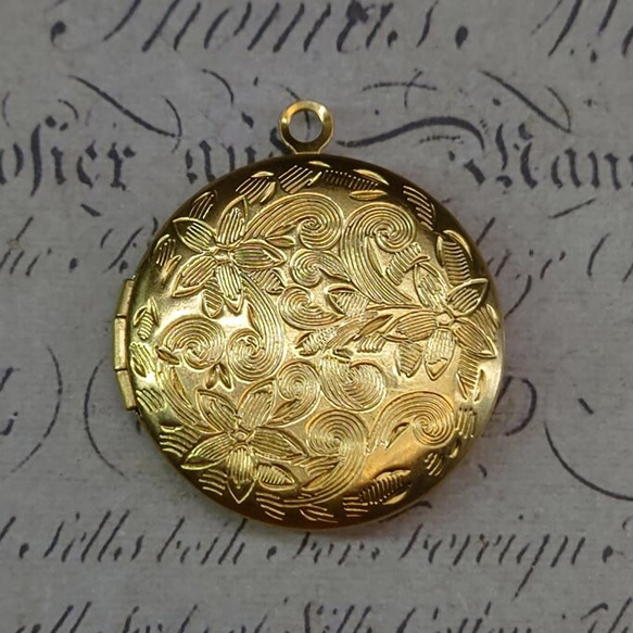 BEHOLD− ロケット ラウンド フラワー 真鍮製 1個 エングレービング