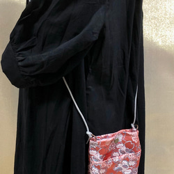 和柄ポシェット・サコッシュ　高級西陣織金襴　桜に百花 4枚目の画像