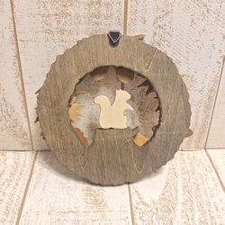 木製秋季迷你花圈 | 松鼠、秋葉、橡實和蘑菇，小型壁掛裝飾，森林動物，自然裝飾 第6張的照片