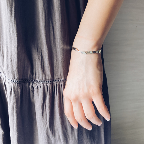 twist bangle【silver925】 シンプル ひねり 華奢 シルバー