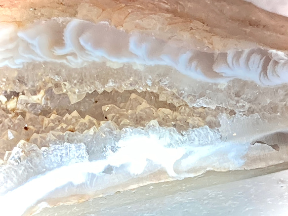 ピクチャー˚✧₊⁎レース瑪瑙　アゲート ジオード　晶洞　原石 3枚目の画像