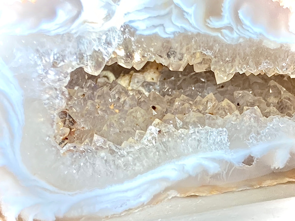 ピクチャー˚✧₊⁎レース瑪瑙　アゲート ジオード　晶洞　原石 2枚目の画像