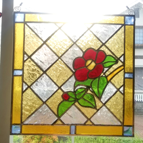ステンドグラス アンティーク調 椿モチーフ パネル(スタンド付) その他