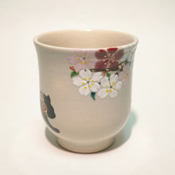 【別注品】黒猫と桜のマグカップ(B) 3枚目の画像