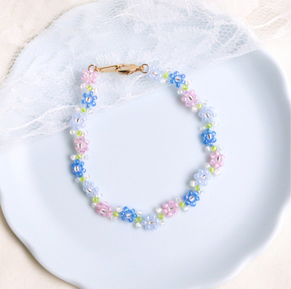 ビーズブレスレット ✧ cold color ✧ 小さなお花の