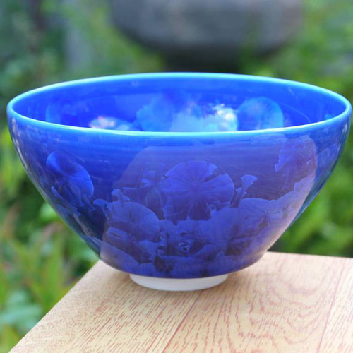 ◇商品番号 7591 花結晶抹茶茶碗 陶あん 瑠璃 茶碗・めし碗 松韻