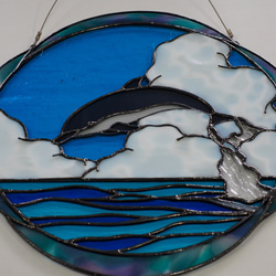 「イルカのサンキャッチャーのパネル」ステンドグラス　 3枚目の画像