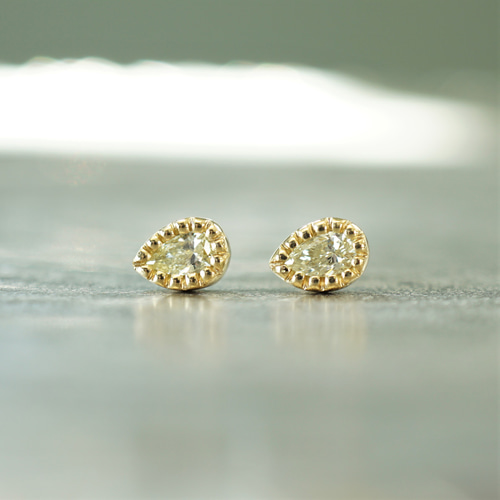 K18YG ペアシェイプダイヤモンド② ミル打ちピアス ピアス