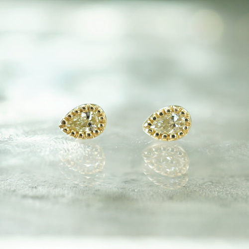 K18YG ペアシェイプダイヤモンド② ミル打ちピアス ピアス