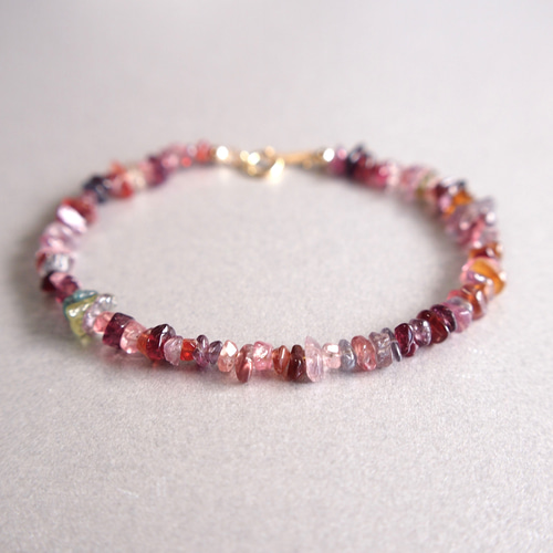 ☆極細ブレスレット 宝石質 マルチカラースピネル AAA 14kgf 8月誕生石