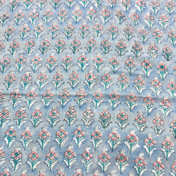 【50cm単位】ブルーグレースモールフラワー　インドハンドブロックプリント生地　テキスタイル　コットン 4枚目の画像