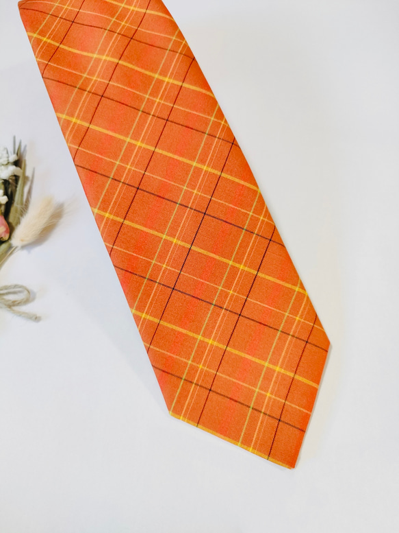 【高級正絹ネクタイ】オレンジ系 格子(タータンチェック柄)（送料無料・ラッピング無料） 4枚目の画像