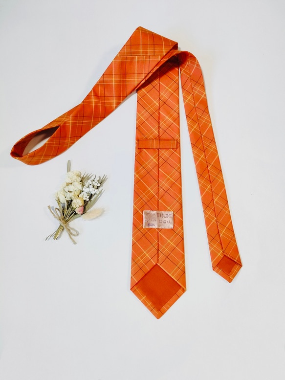 【高級正絹ネクタイ】オレンジ系 格子(タータンチェック柄)（送料無料・ラッピング無料） 6枚目の画像