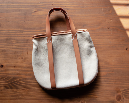 ハンドメイド＊ディアスキン＊鹿革＊×ナチュラルリネンキャンバス＊２WAYバッグ ハンドメイド＊ディアスキン＊鹿革＊×ナチュラルリネン