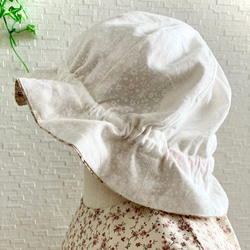ベビーちゃんセットアップぽわん袖ワンピース&チューリップ帽子　くすみパープル小花 7枚目の画像