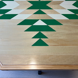 【送料無料】 ローテーブル 8角 オルテガ ホワイト×グリーン アンティーク調 折りたたみ脚 4枚目の画像