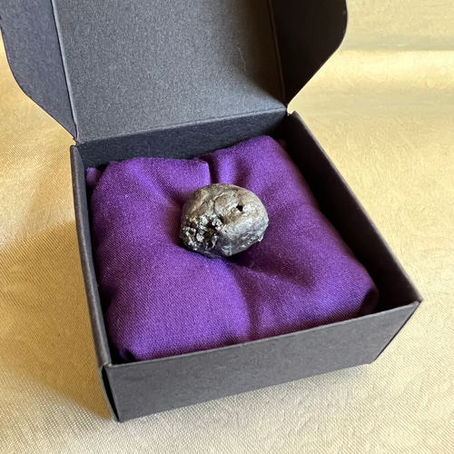 特大！良質な玉鋼を鍛錬して生まれた「鋼（はがね）のしずく（箱付き