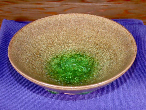 虫明焼 灰釉彩貫入盃(黄緑・黒井博史作) 日本酒 陶器 焼物 酒器