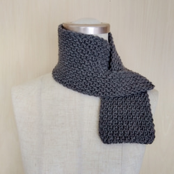 小さなマフラー【グレー】 8枚目の画像