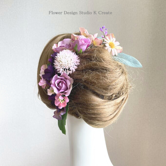 結婚式・成人式・卒業袴に♡紫のパンジーと薔薇のヘッドドレス　ウェディング　ブライダル　花嫁ヘア　成人式　結婚式　髪飾り 3枚目の画像