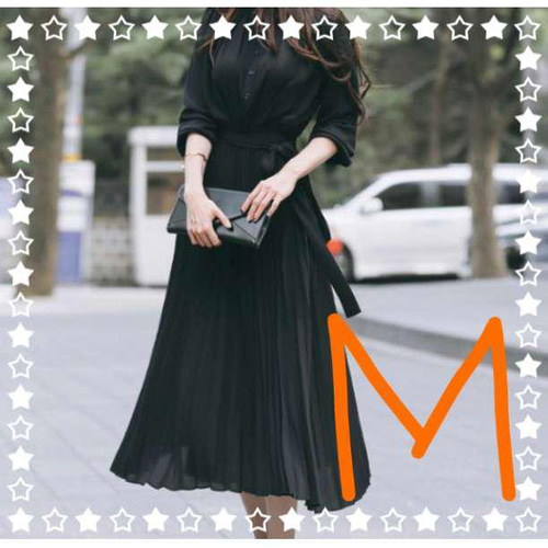 美品■モガ/MOGA■プリーツシフォンワンピース■黒■■定価3.9万 ウエスト紐 シフォンワンピース プリーツ バンドカラー 黒