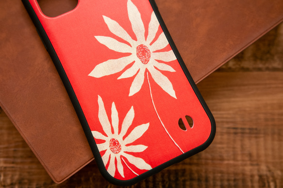 花のある毎日  スマホケース  赤　✶ iPhone15 SE3 SE2 グリップケース 春 ✶ 6枚目の画像