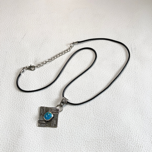 Silver 925 キングマンターコイズ シルバー ネックレス 原石 鮮やか・極上の美しいブルー】天然キングマンターコイズ