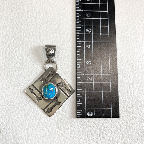 インディアンジュエリー　スワスティカ　Slver ネックレス　お買い徳品 silver950 スワティカ スワスティカ シルバー ネックレス