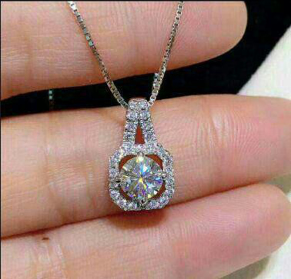 鑑定書付きダイヤモンドネックレスpt950