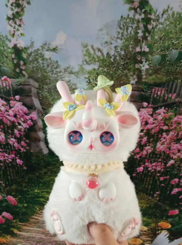 みーこ様当選】幻獣風ハンドメイドぬいぐるみ【アートドール】