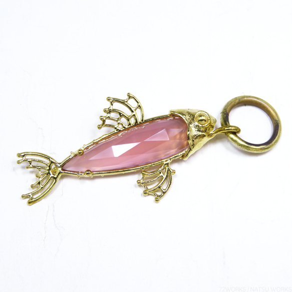 ラベンダーカルセドニー フィッシュ チャーム / Lavender Chalcedony Fish charms 6枚目の画像