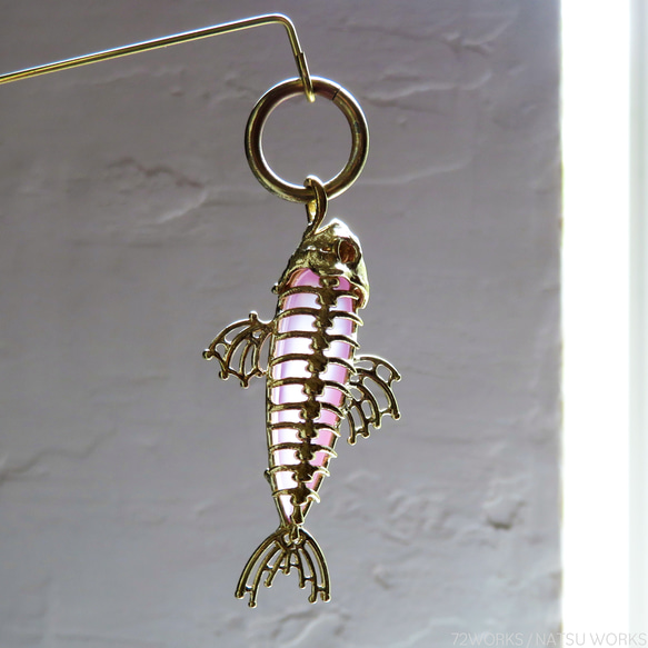 ラベンダーカルセドニー フィッシュ チャーム / Lavender Chalcedony Fish charms 3枚目の画像
