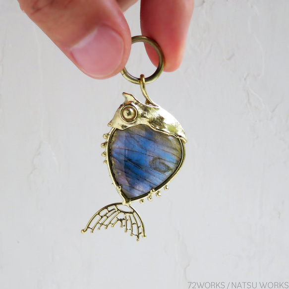 ラブラドライト フィッシュ チャーム / Labradorite Fish charms 2枚目の画像