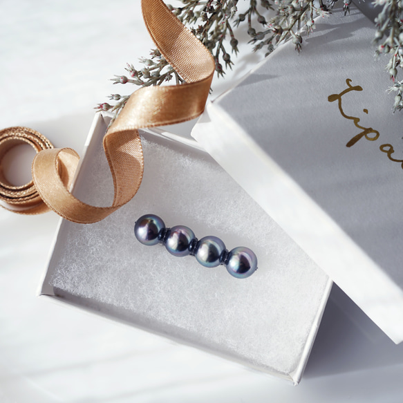 烏黑光澤 ★ 孔雀貝殼珍珠胸針，附四顆珍珠 - Frances 第5張的照片